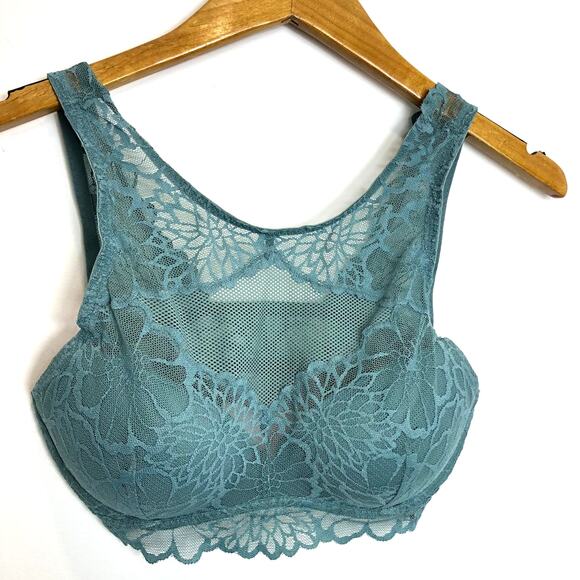 PINK by Victoria's Secret - Seafoam Green Lace Padded Bralette Bra - Size M - Picture 2 of 7